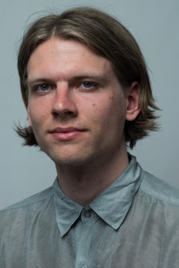 Simon Sakari Kühn